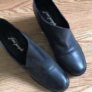 Super cute black booties from Free People